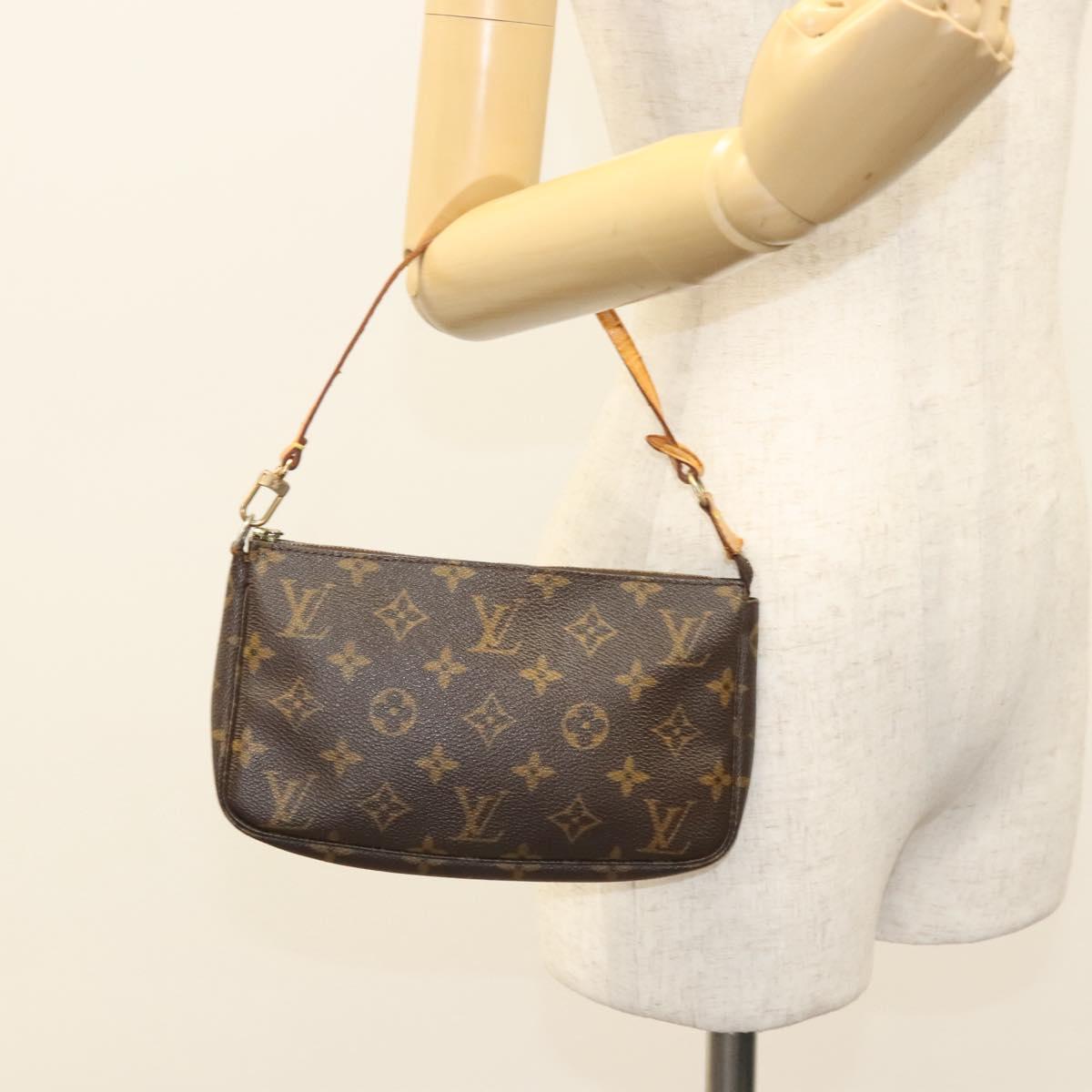 Monogram Pochette Accessoires Pouch