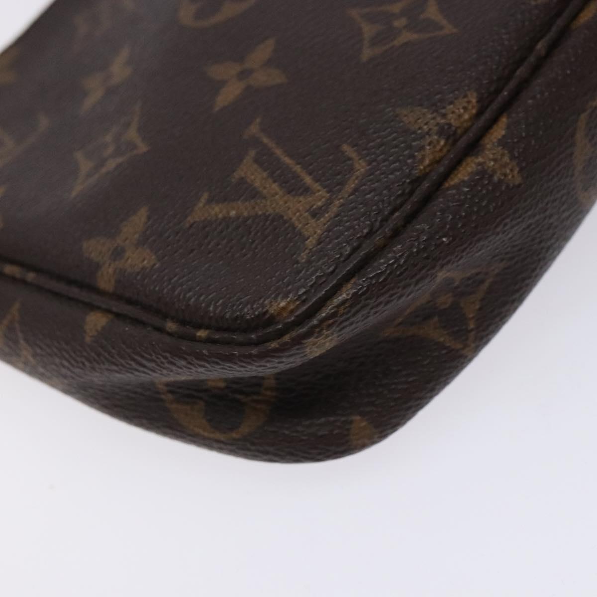 Monogram Pochette Accessoires Pouch