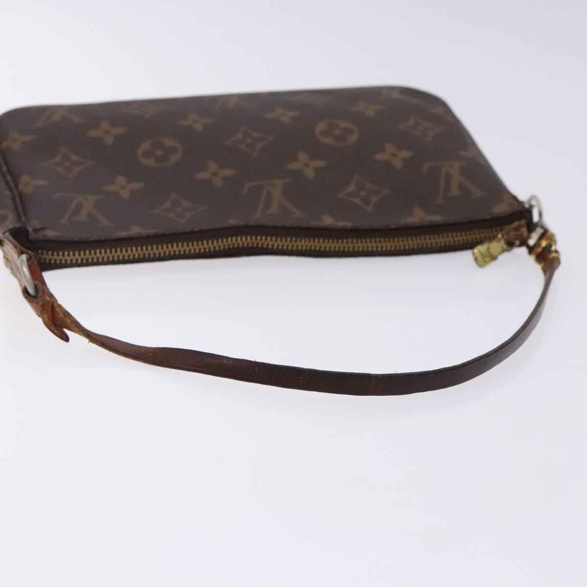 Monogram Pochette Accessoires Pouch