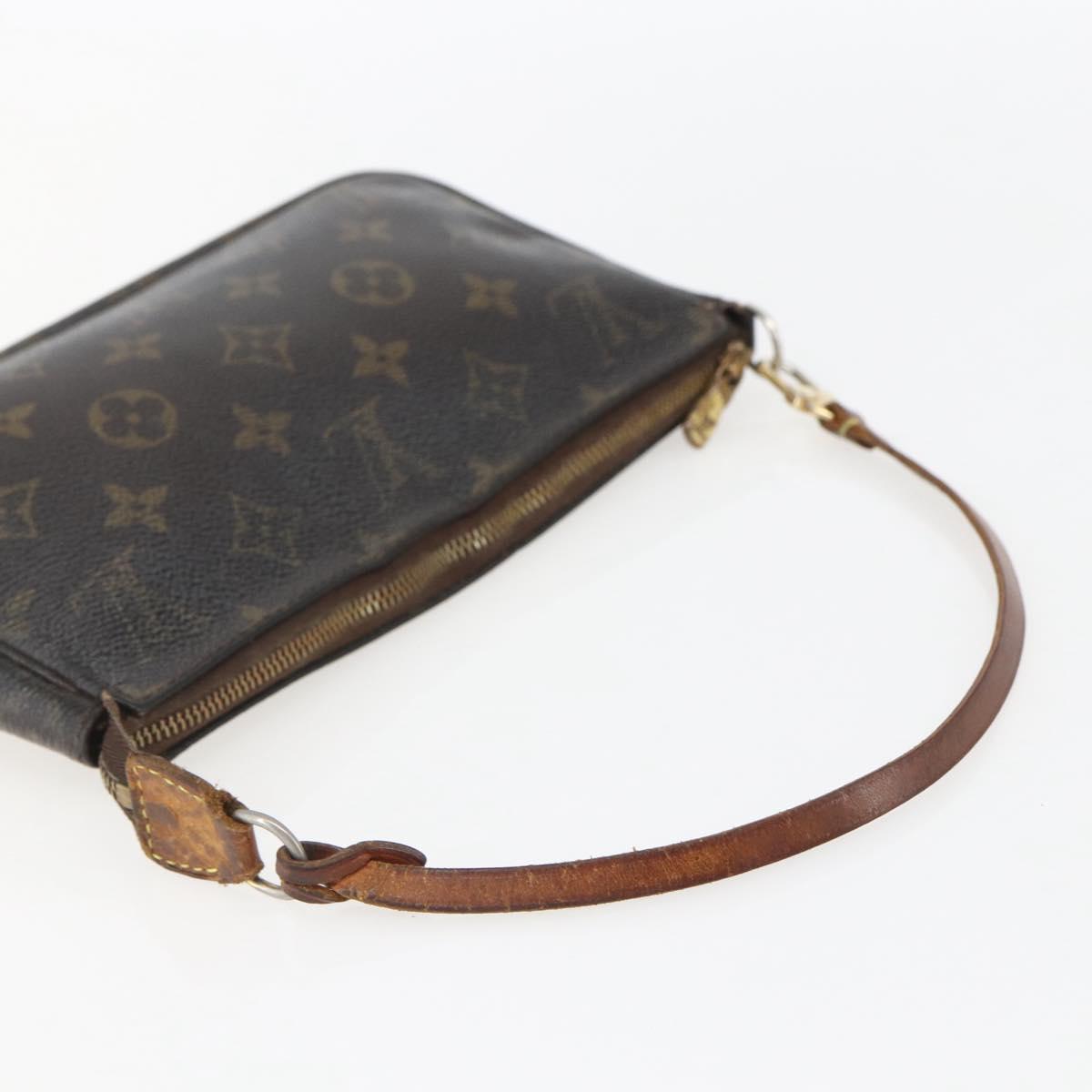Monogram Pochette Accessoires Pouch