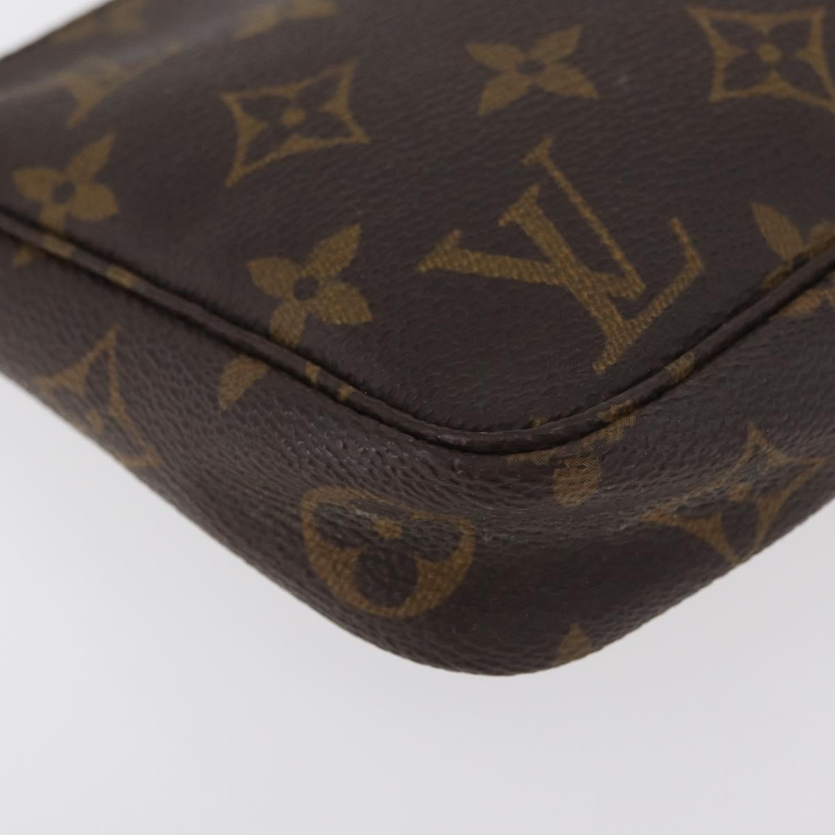 Monogram Pochette Accessoires Pouch