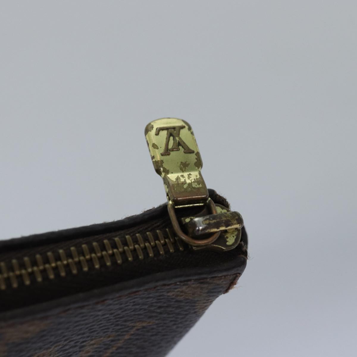 Monogram Pochette Accessoires Pouch