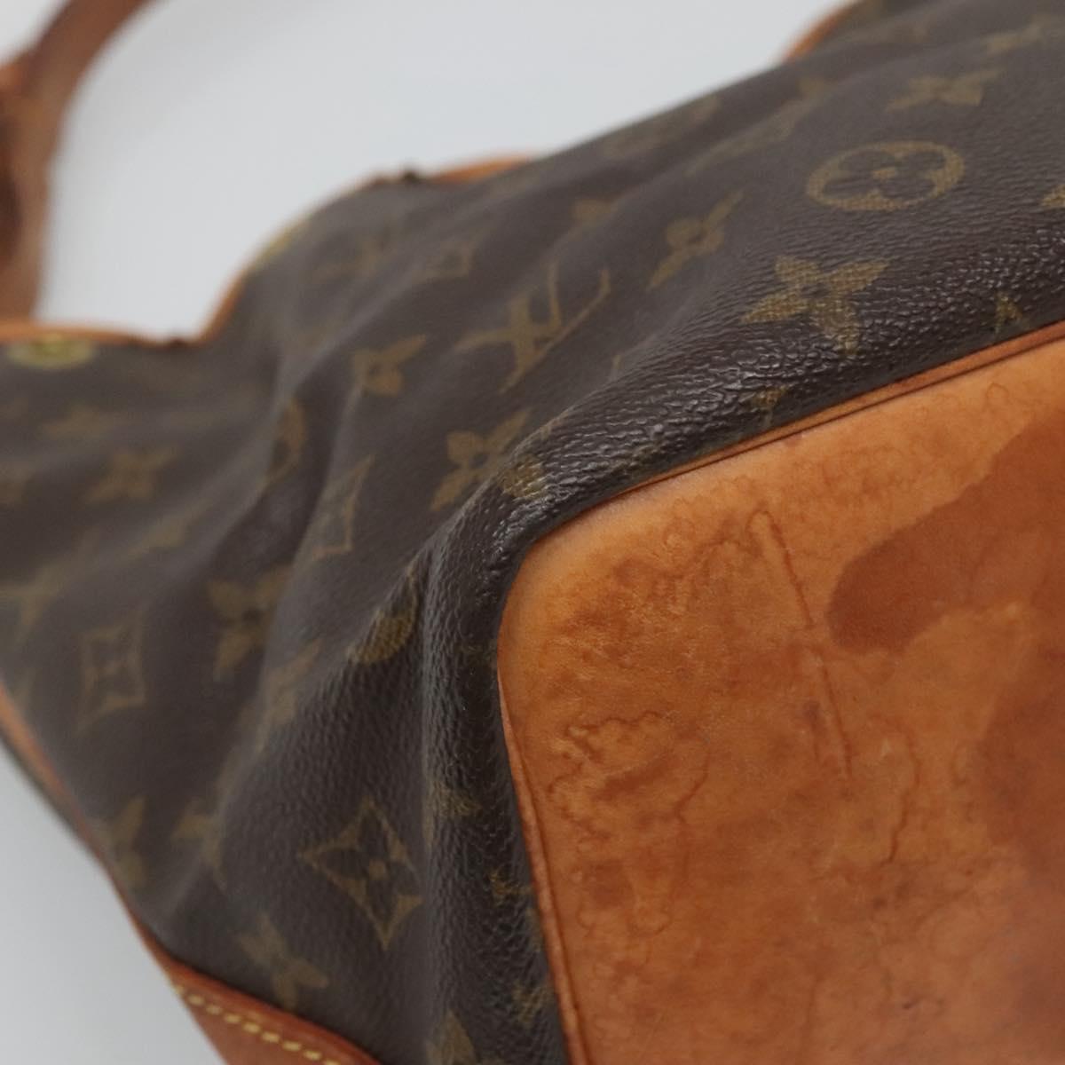 Monogrammi Petit Noe -olkalaukku