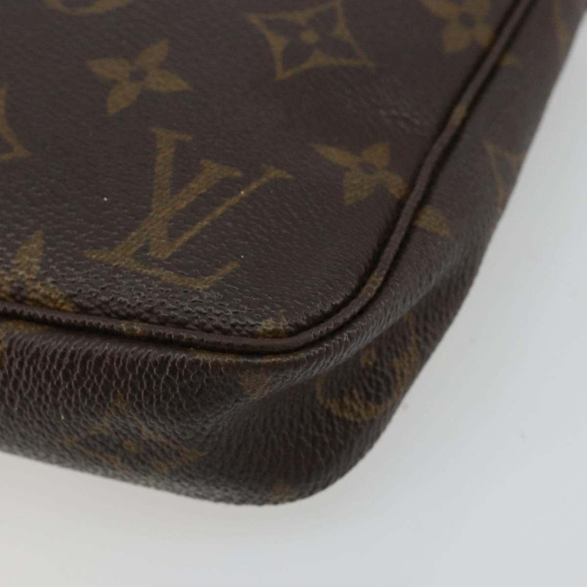 Monogram Pochette Accessoires Pouch