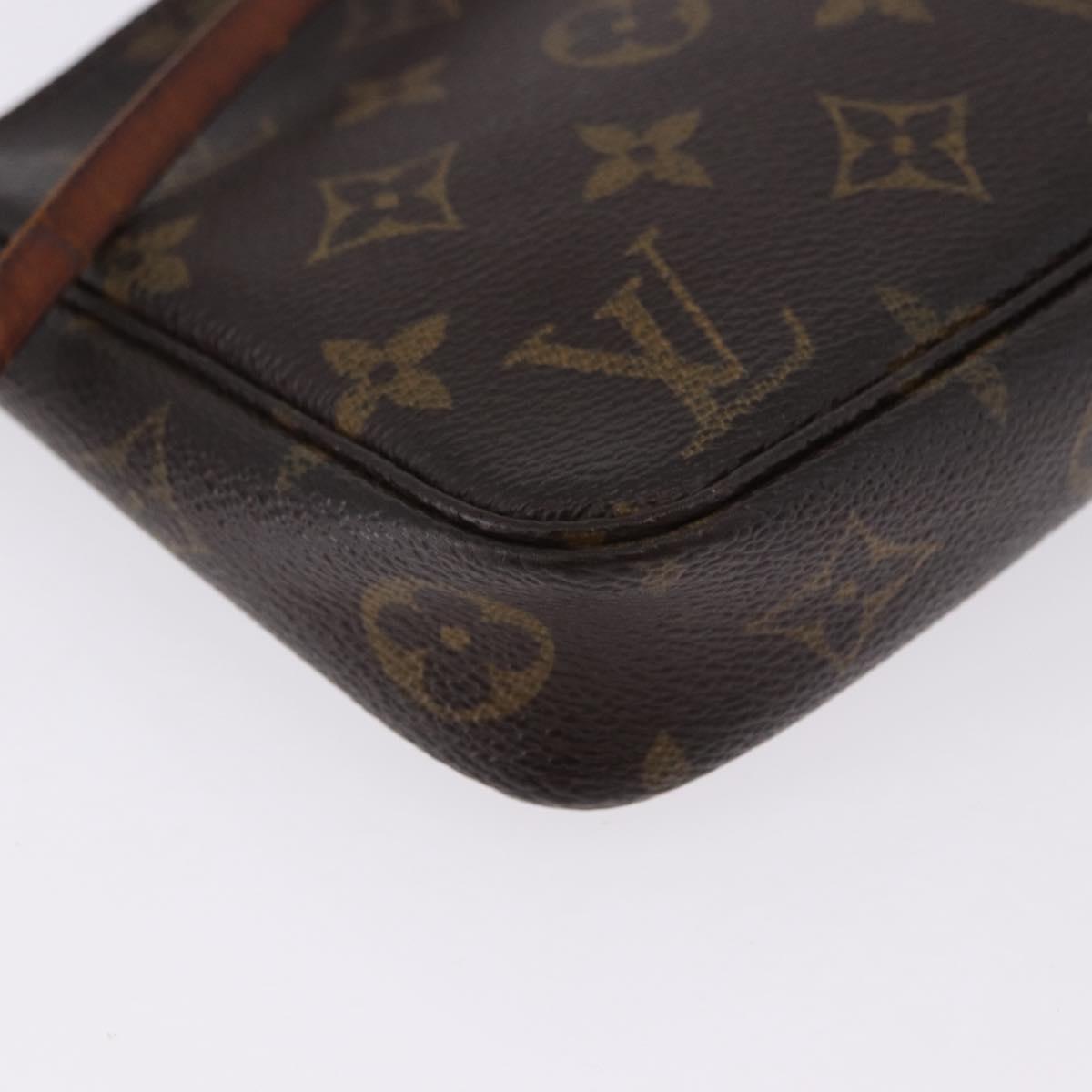 Monogram Pochette Accessoires Pouch
