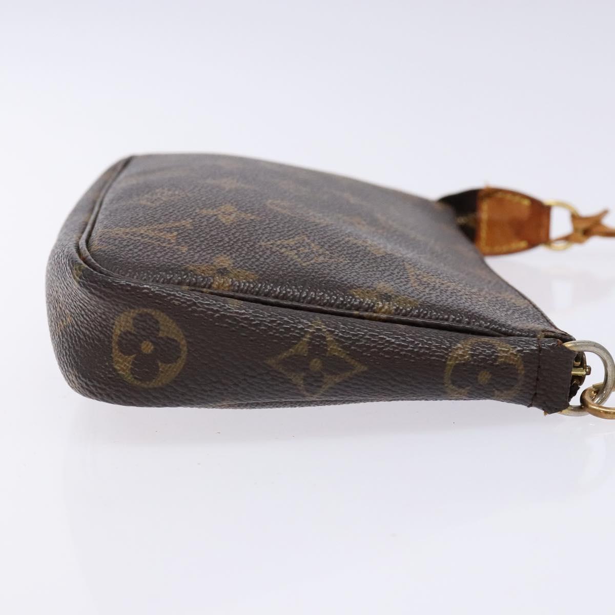Monogram Pochette Accessoires Pouch