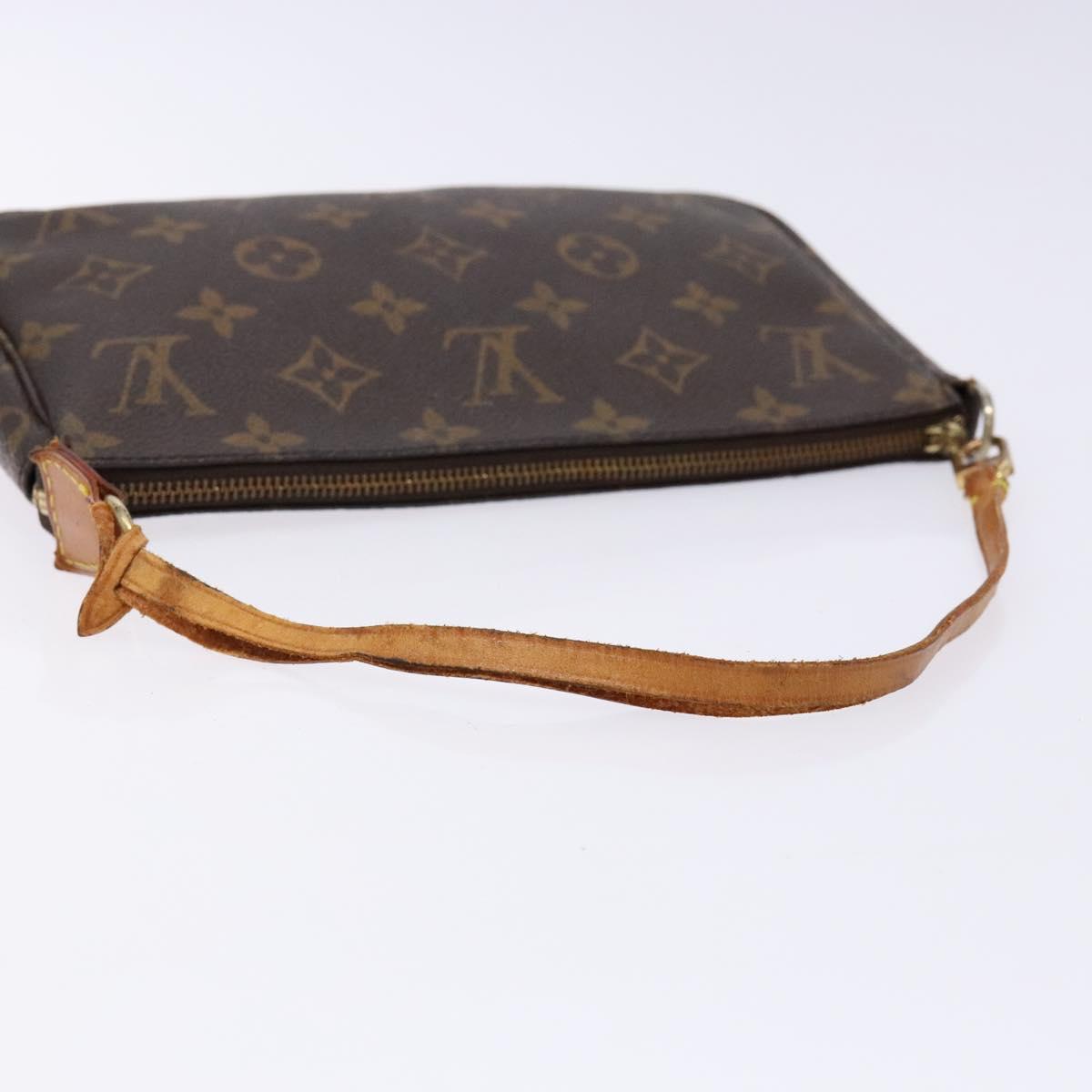 Monogram Pochette Accessoires Pouch