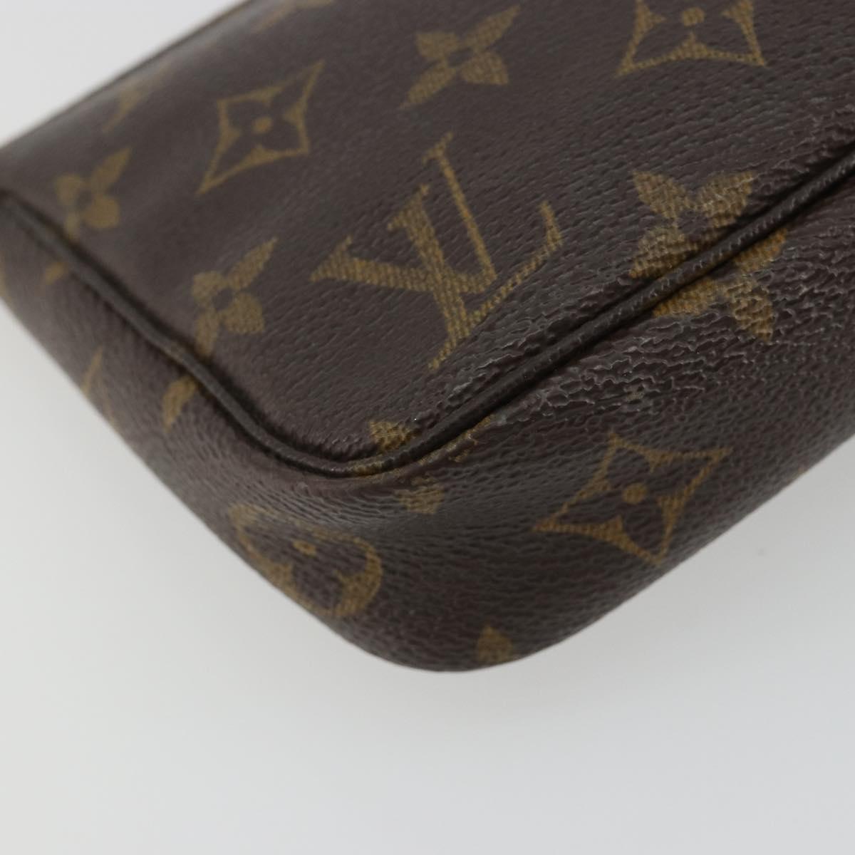 Monogram Pochette Accessoires Pouch