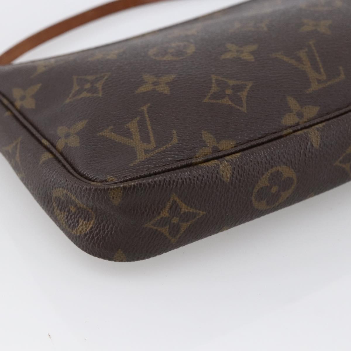 Monogram Pochette Accessoires Pouch