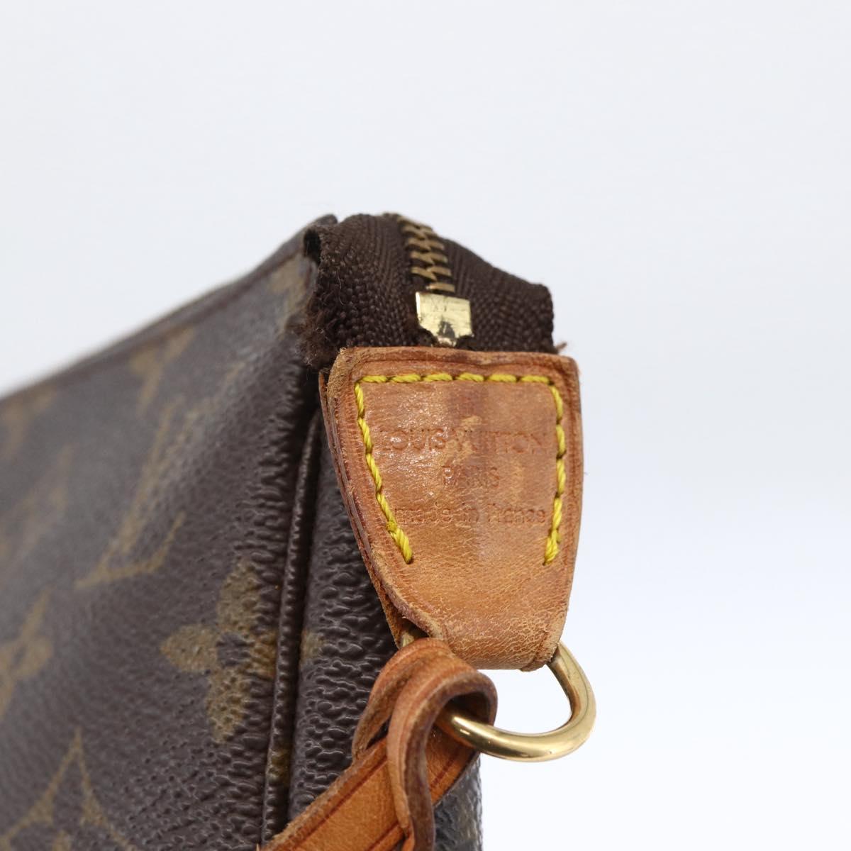 Monogram Pochette Accessoires Pouch