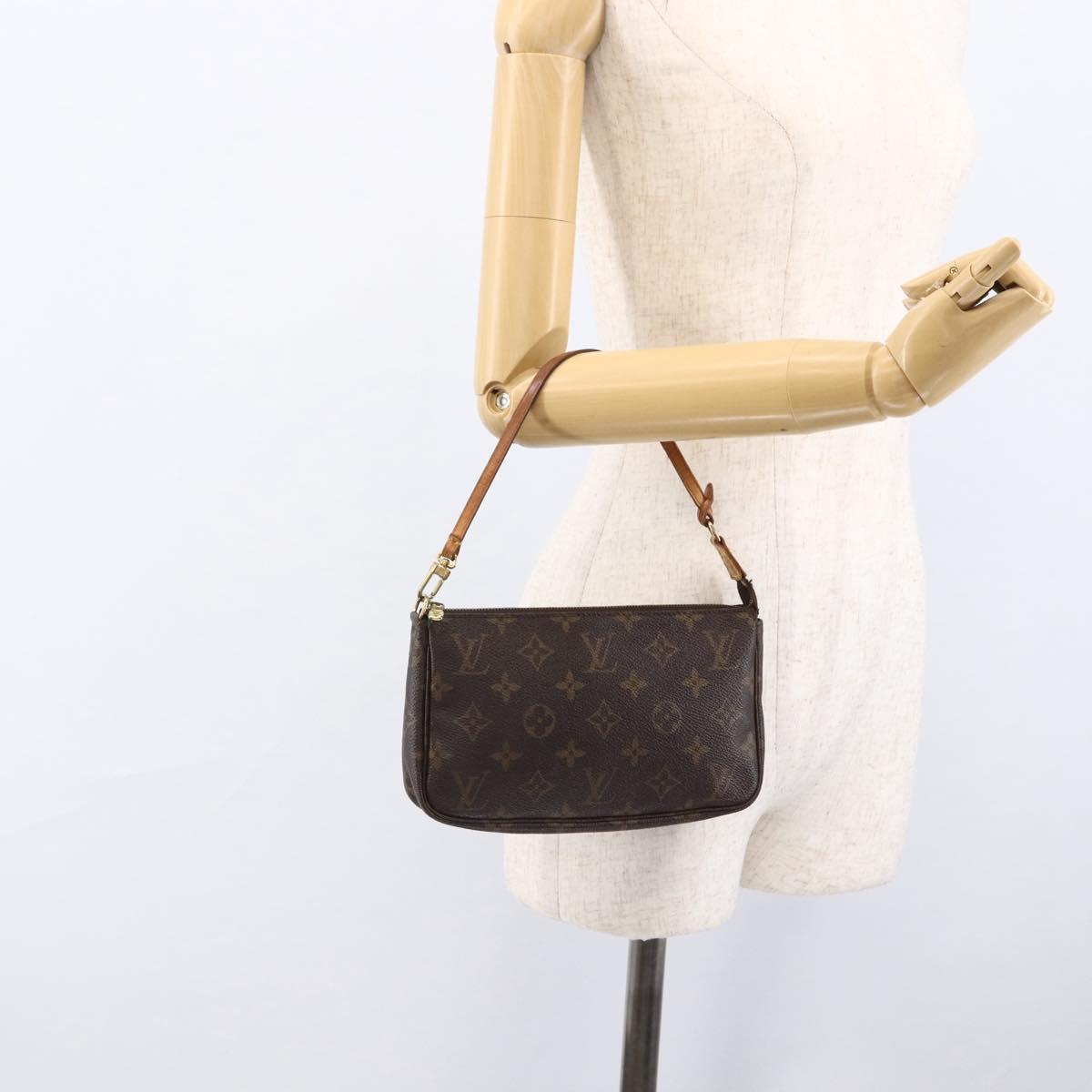 Monogram Pochette Accessoires Pouch