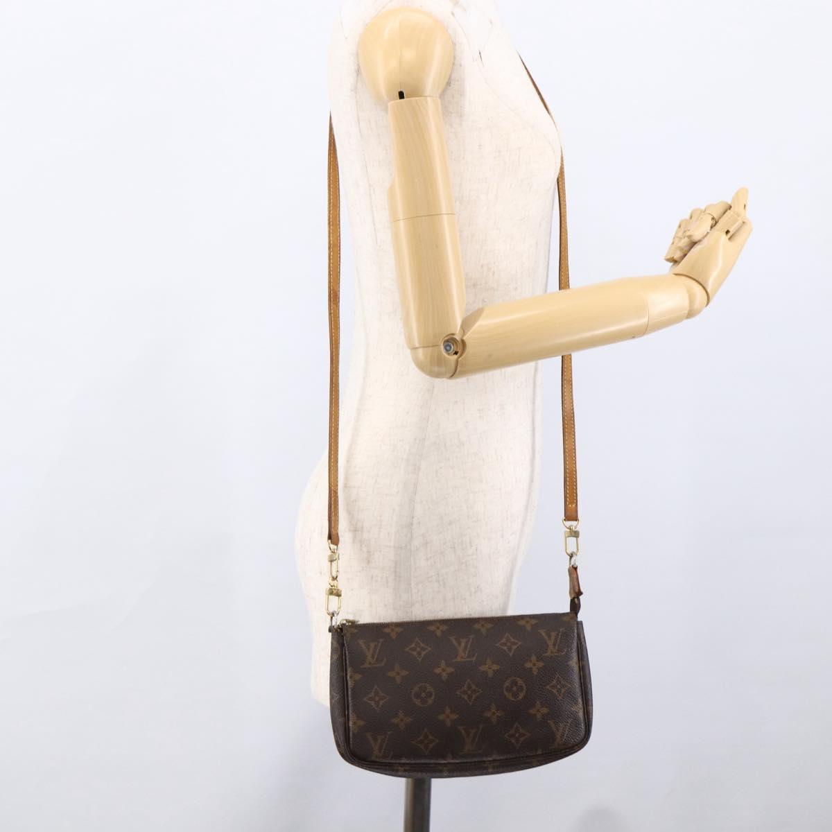 Monogram Pochette Accessoires Pouch