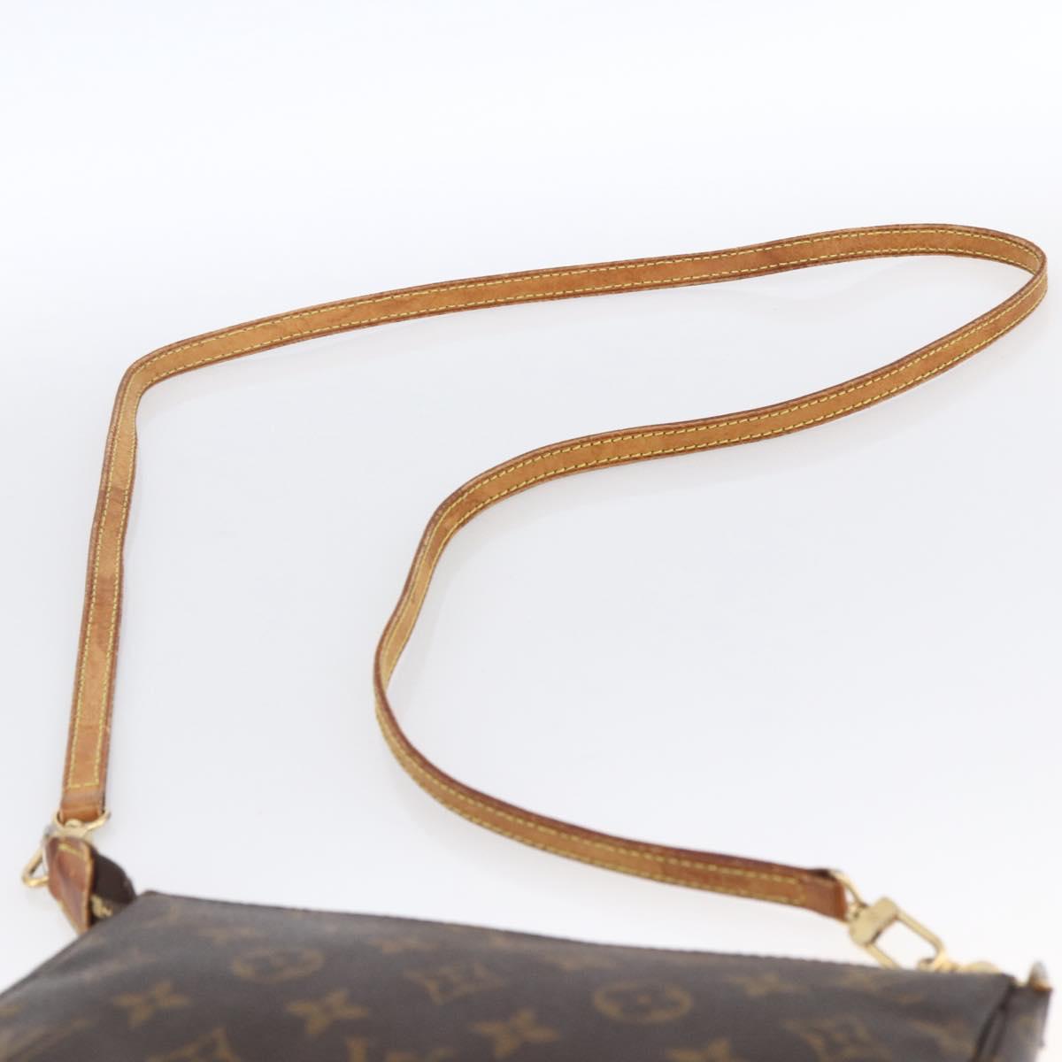 Monogram Pochette Accessoires Pouch