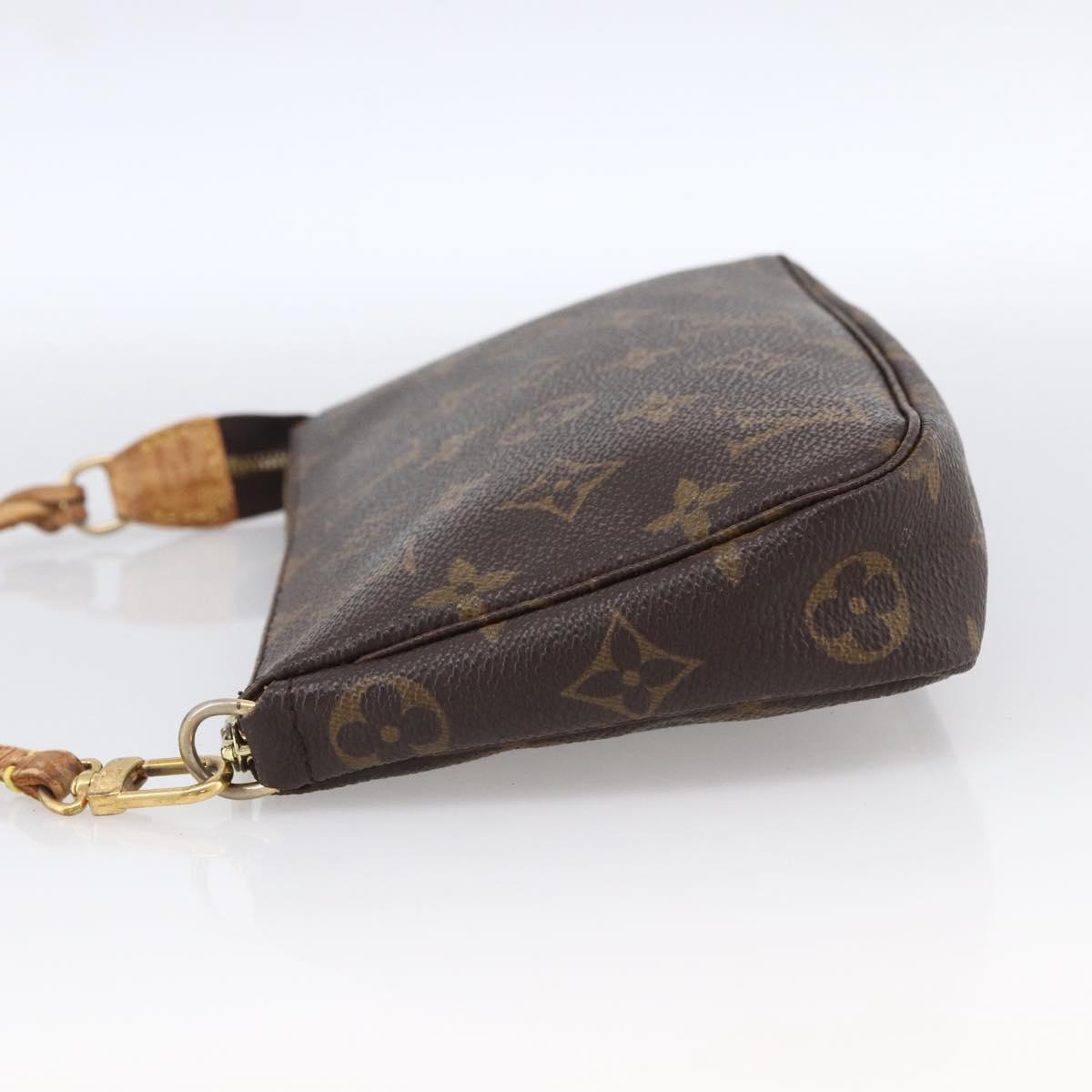 Monogram Pochette Accessoires Pouch