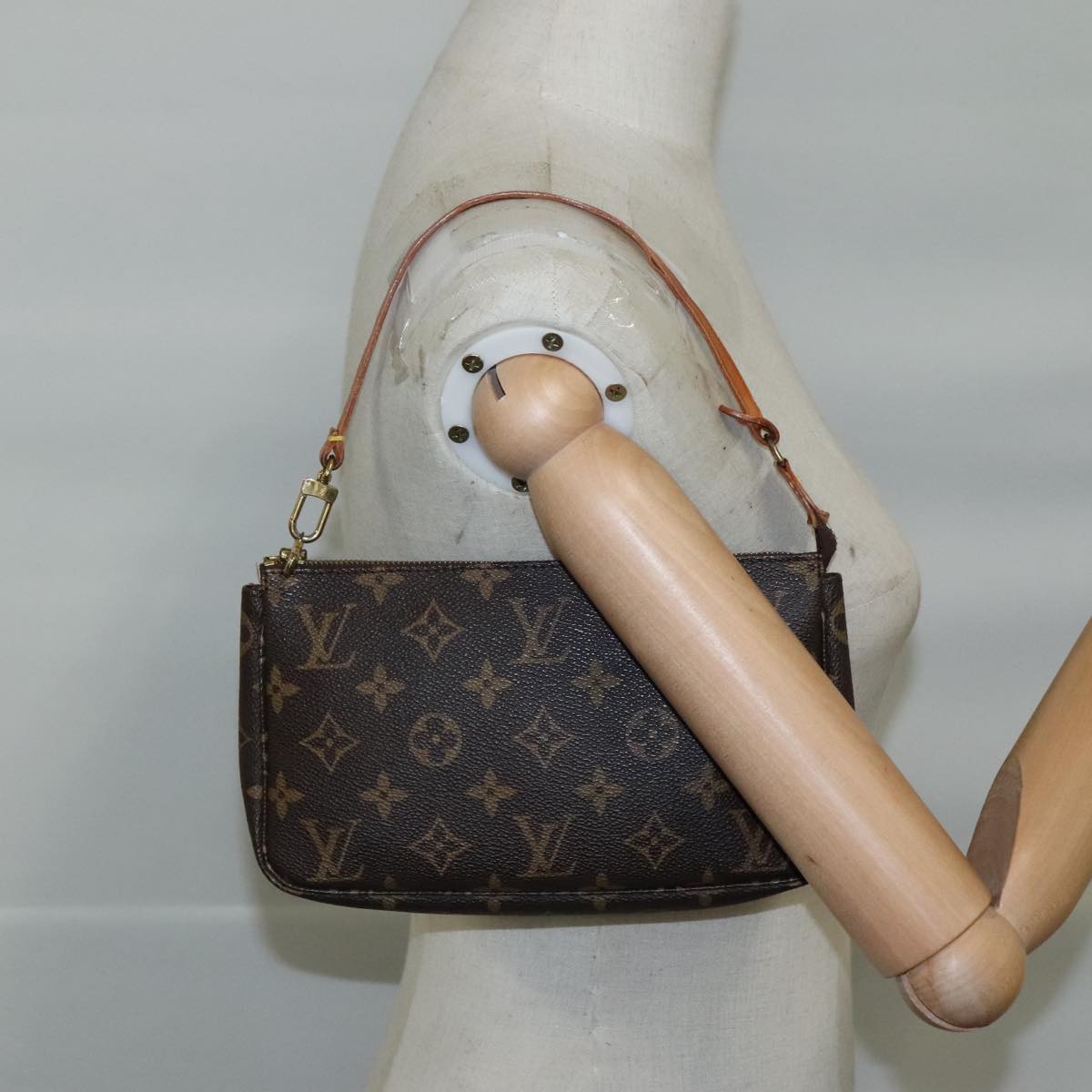 Monogram Pochette Accessories Pouch