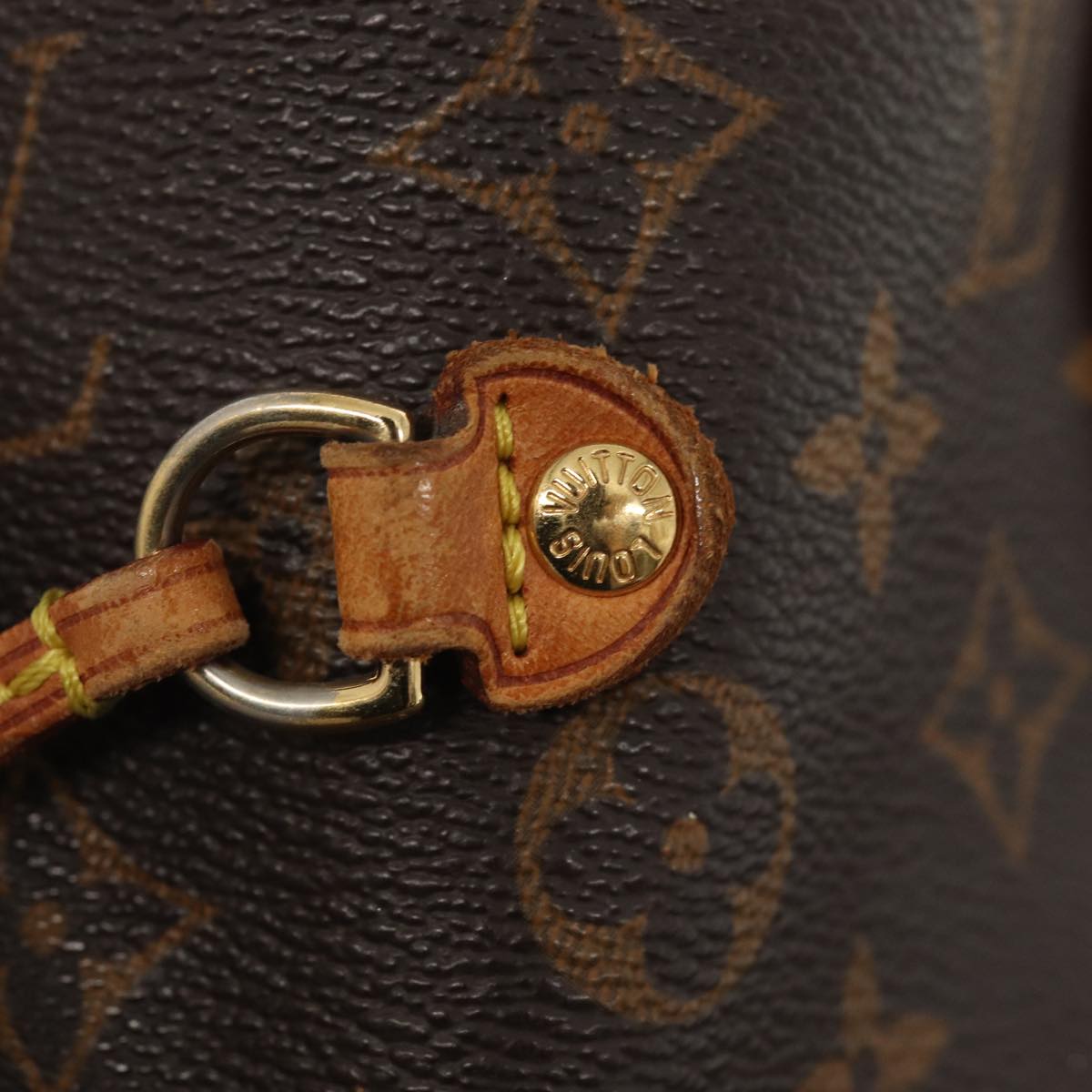 Monogrammi Neverfull MM -kangaskassi