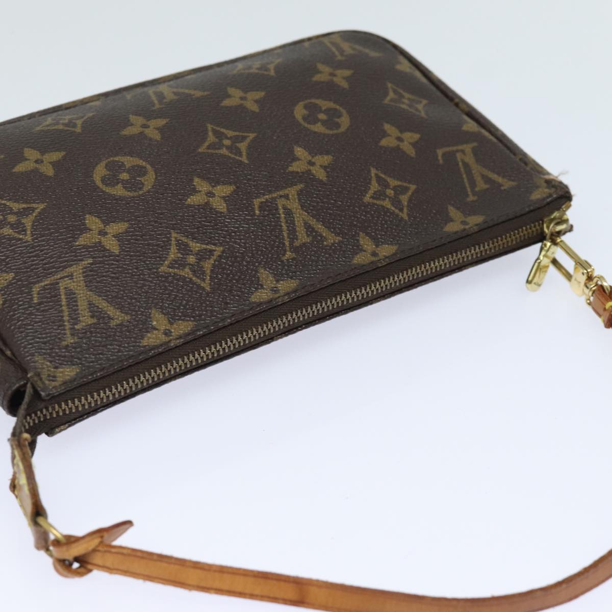 Monogram Pochette Accessoires Pouch