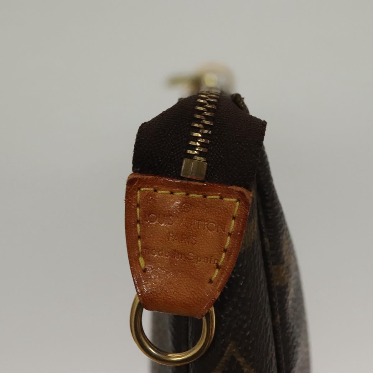 Monogram Pochette Accessoires Pouch