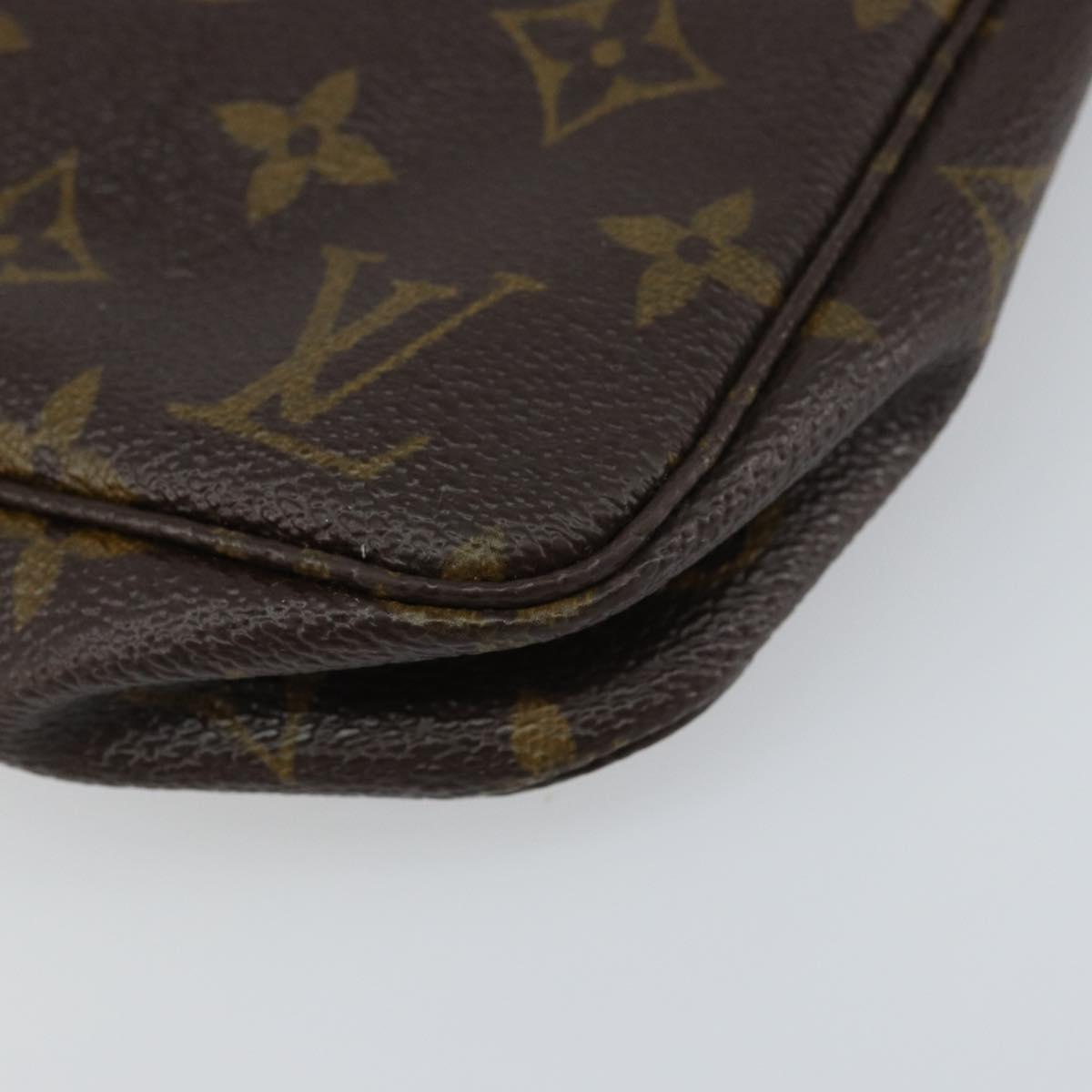 Monogram Pochette Accessoires Pouch