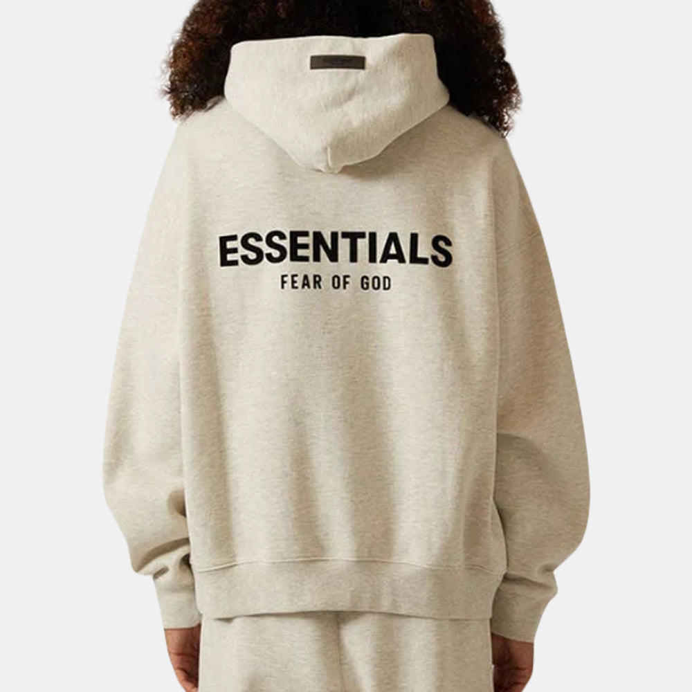 Handla Fear of God Essentials "Light Oatmeal" Hoodie (SS22) online | Smidigt och enkelt på nätet - Merchsweden |