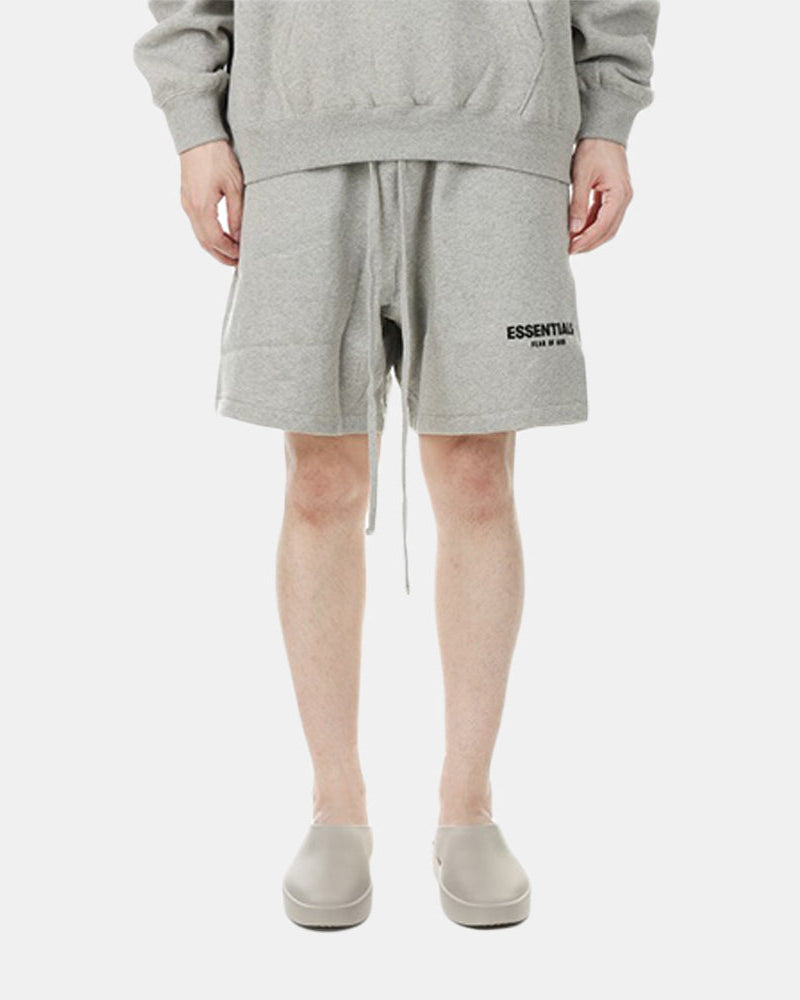 Handla Fear of God Essentials "Dark Oatmeal" Sweatshorts (SS22) online | Smidigt och enkelt på nätet - Merchsweden |