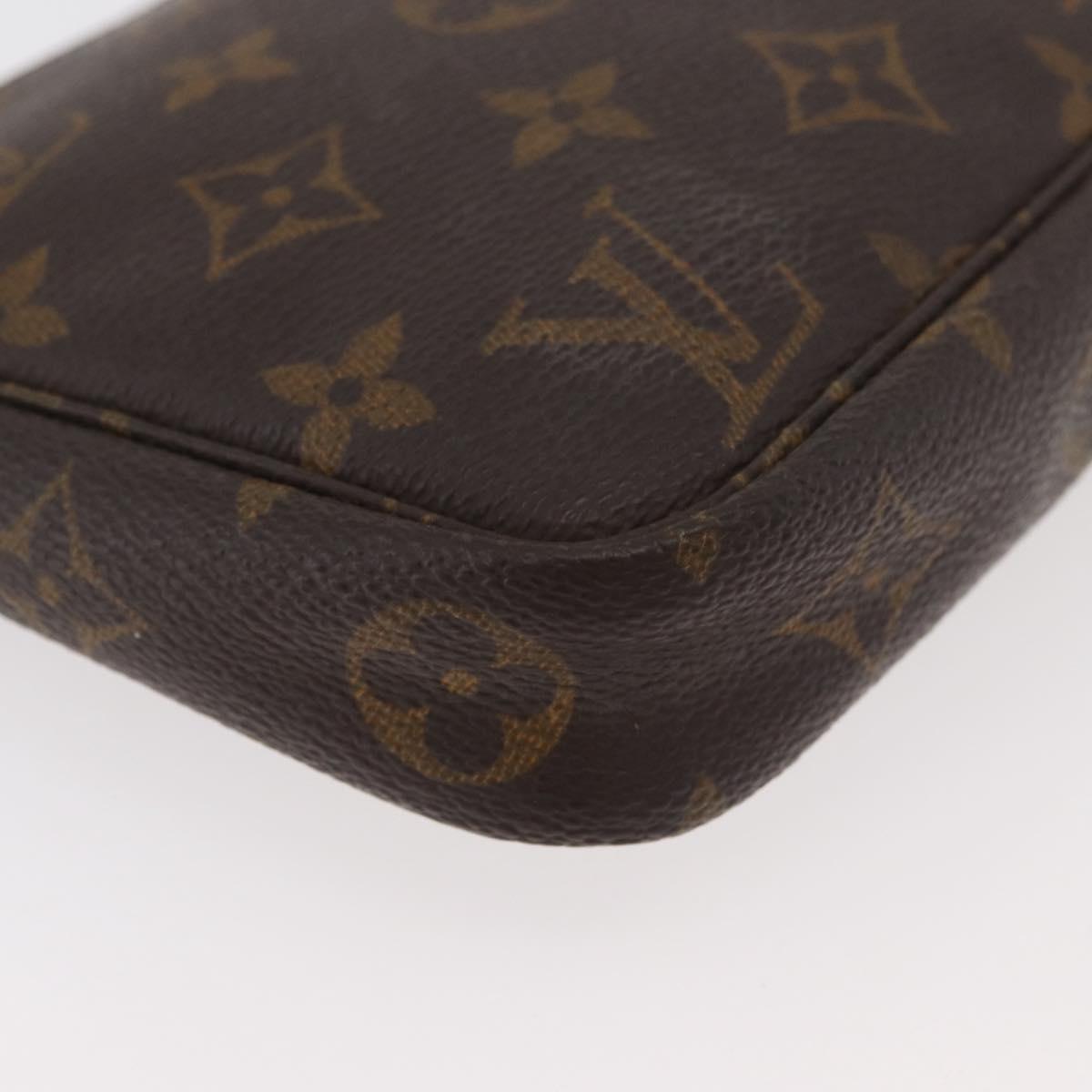 Monogram Pochette Accessoires Pouch