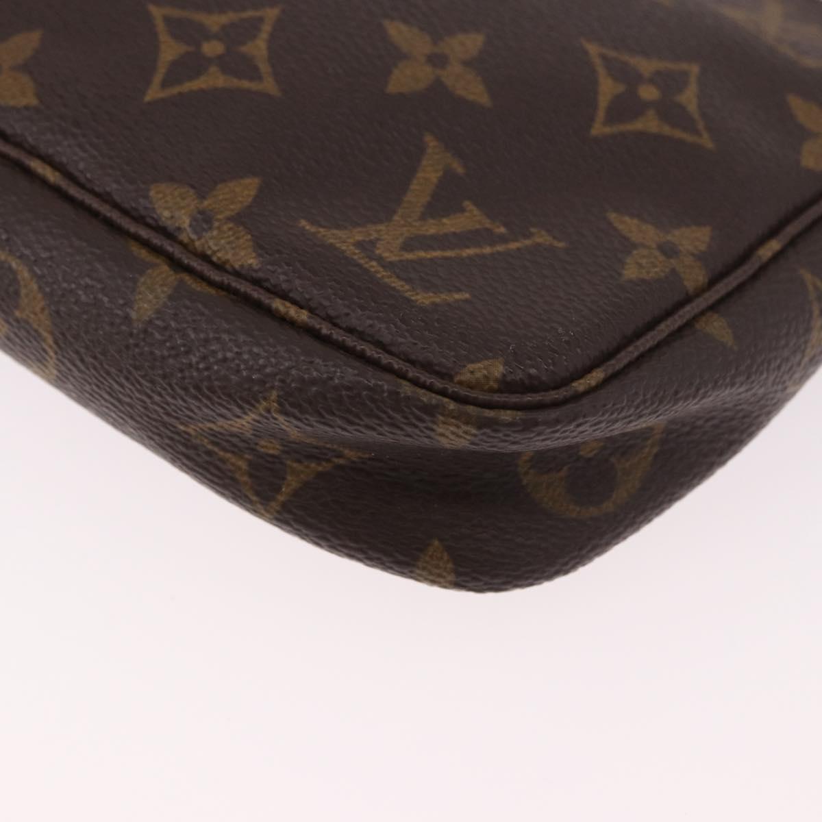 Monogram Pochette Accessoires Pouch