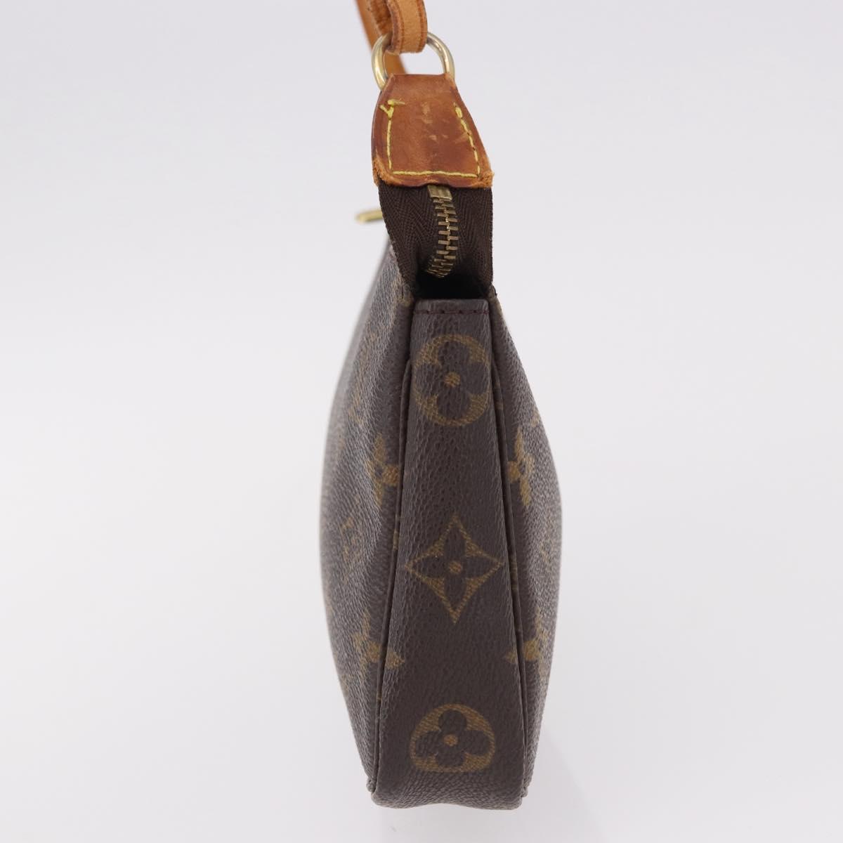 Monogram Pochette Accessoires Pouch