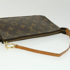 Handla Louis Vuitton Monogram Pochette Accessoires Pouch online | Smidigt och enkelt på nätet - Merchsweden |