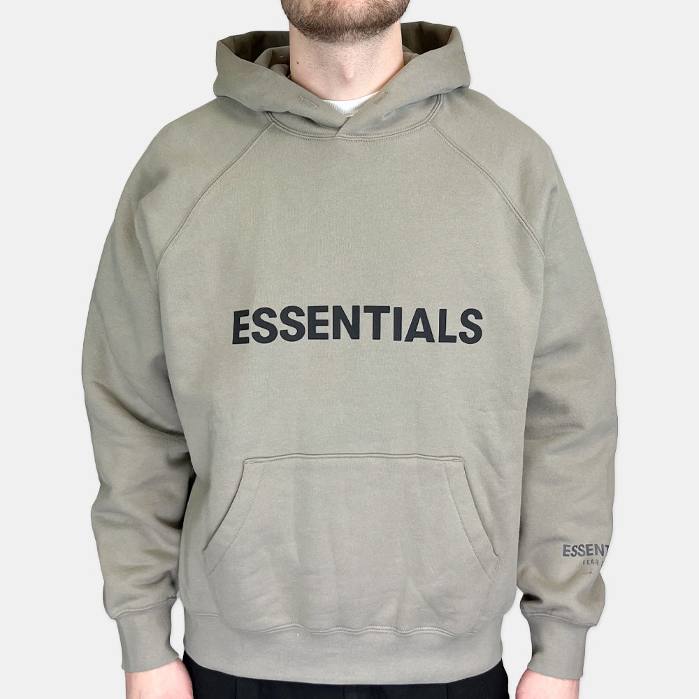 Fear of God Essentials "Cement" Applique hoodie (FW20) - Hoodie | Trendiga kläder & skor - Merchsweden |