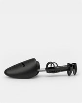 Adjustable sneaker shoe trees – 1 pair