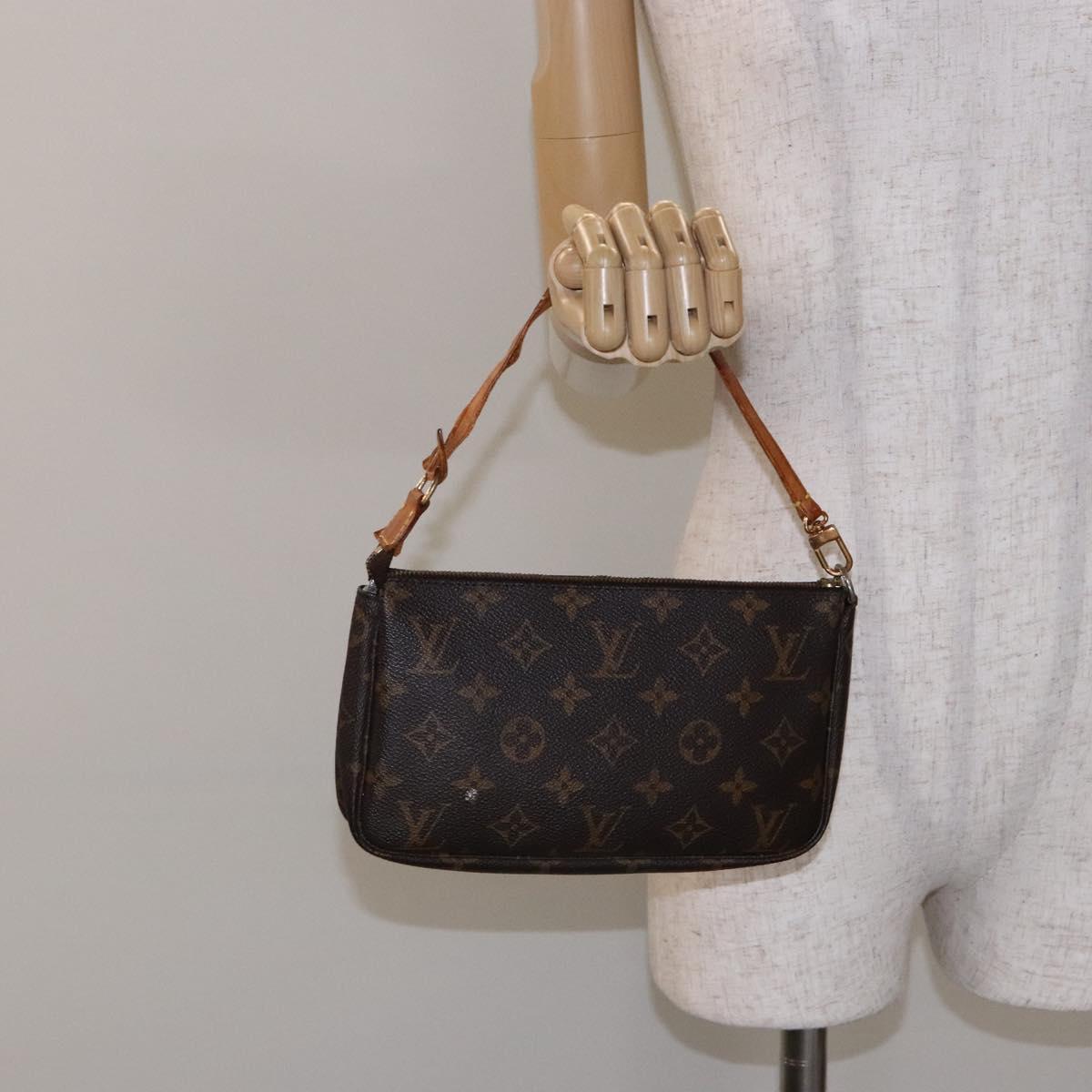 Monogram Pochette Accessoires Pouch
