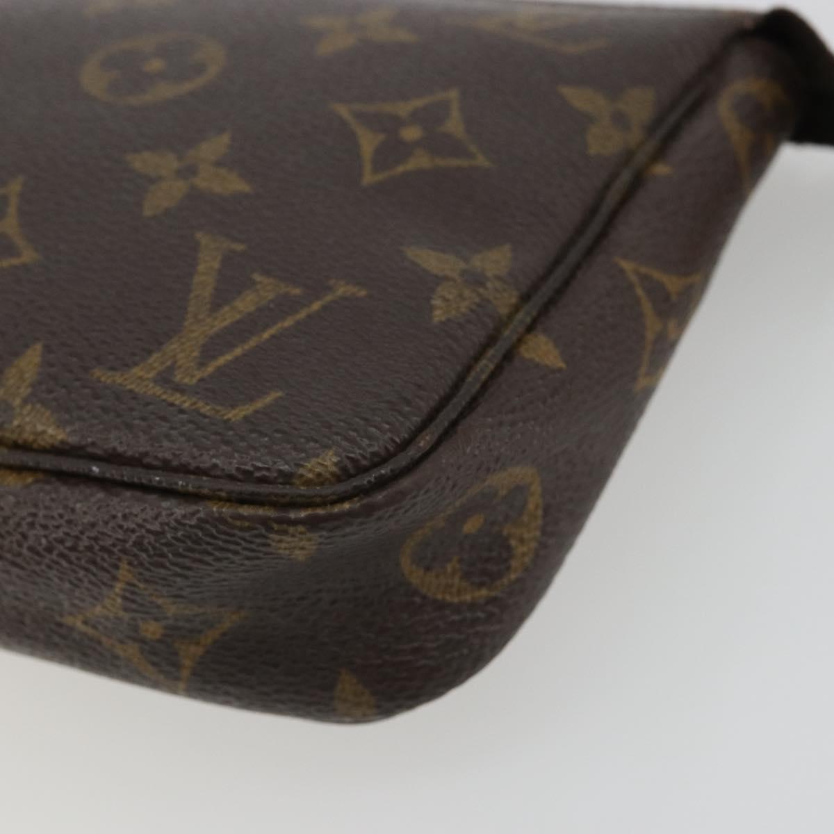 Monogram Pochette Accessoires Pouch