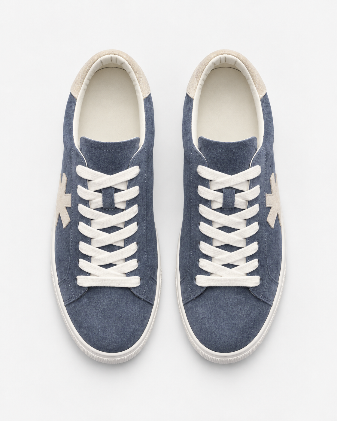 Sundre 01 Navy Suede – ett par sett ovanifrån