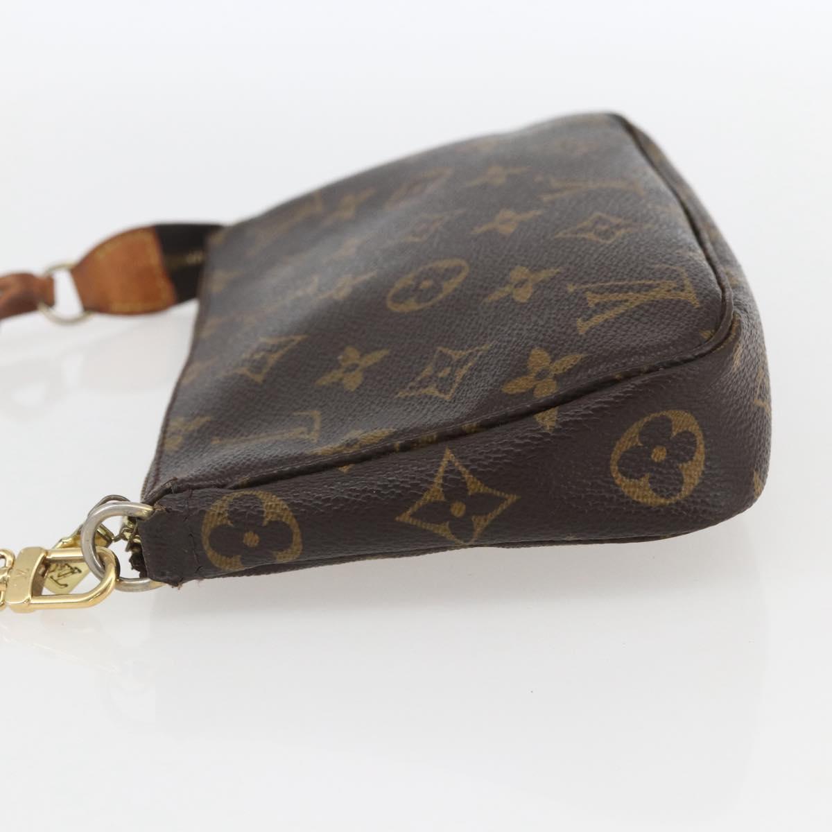 Monogram Pochette Accessoires Pouch