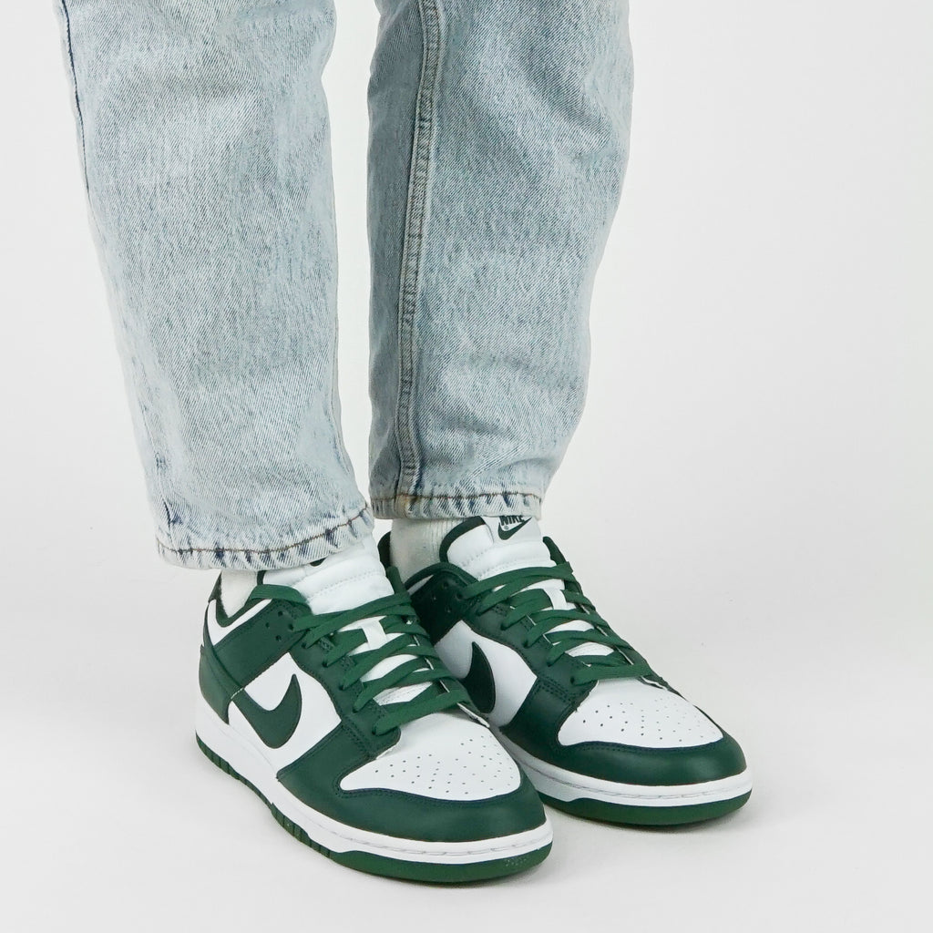 Nike Dunk "Team Green" Low | Trendiga sneakers - Snabb leveranstid | Merchsweden | Dunk