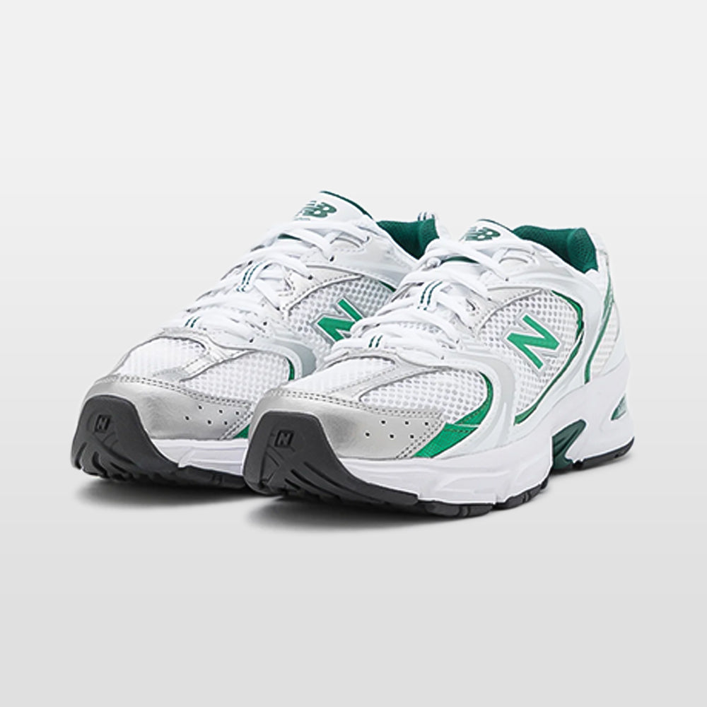 New Balance 530 White Nightwatch Green | Trendiga sneakers - Snabb leveranstid | Merchsweden | New Balance 530