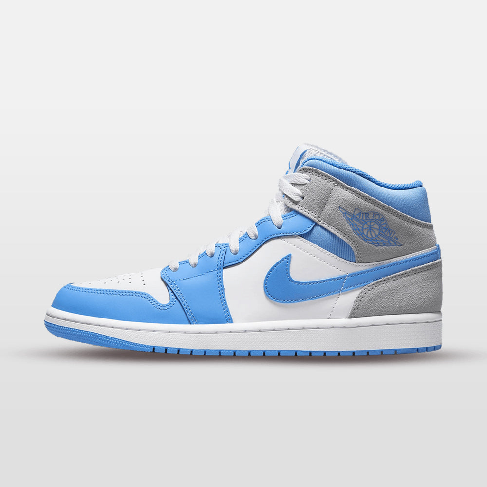 Nike Jordan 1 "University Blue" Mid | Trendiga sneakers - Snabb leveranstid | Merchsweden | Jordan 1