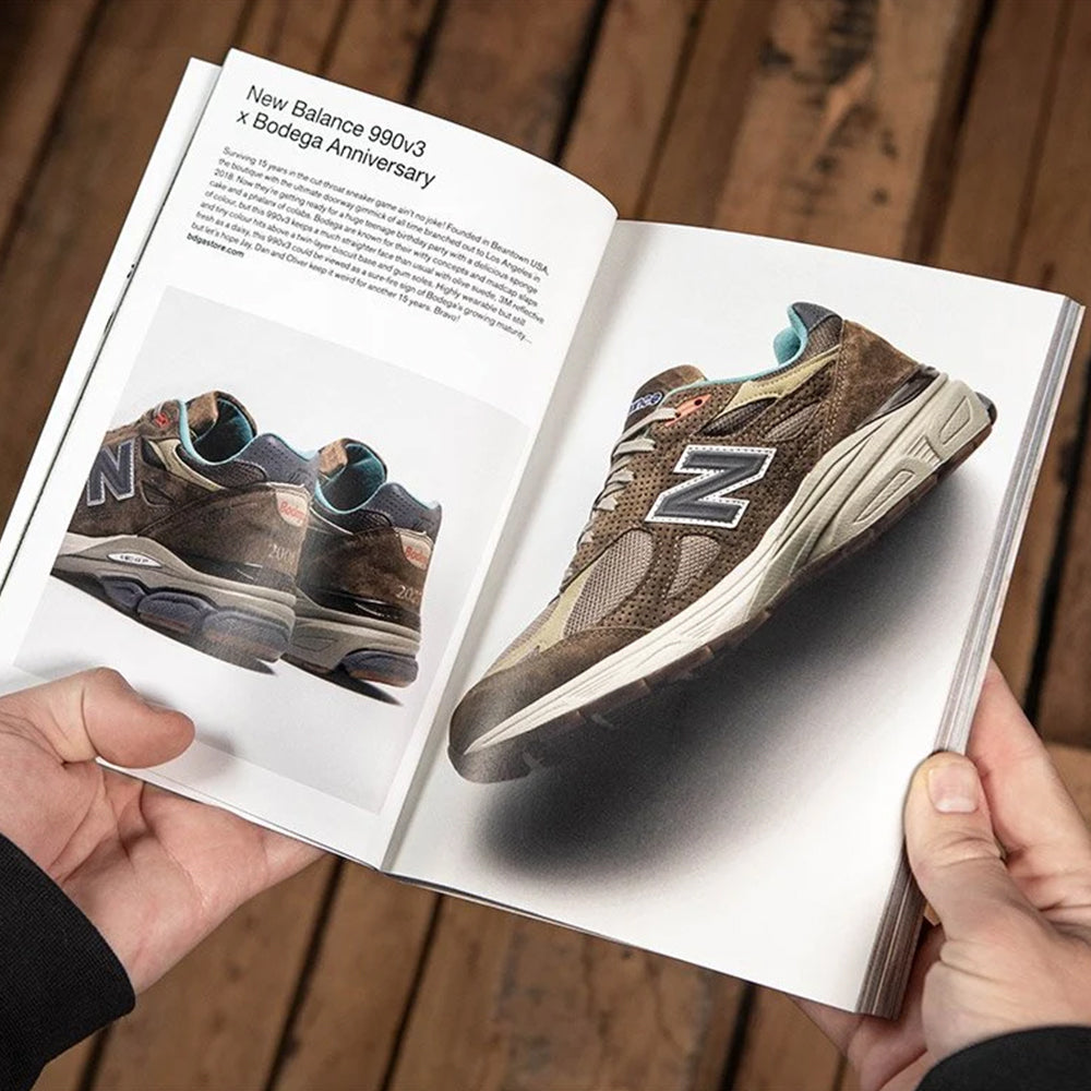 SneakerFreaker Issue #45 | Trendiga sneakers - Snabb leveranstid | Merchsweden | Magazine