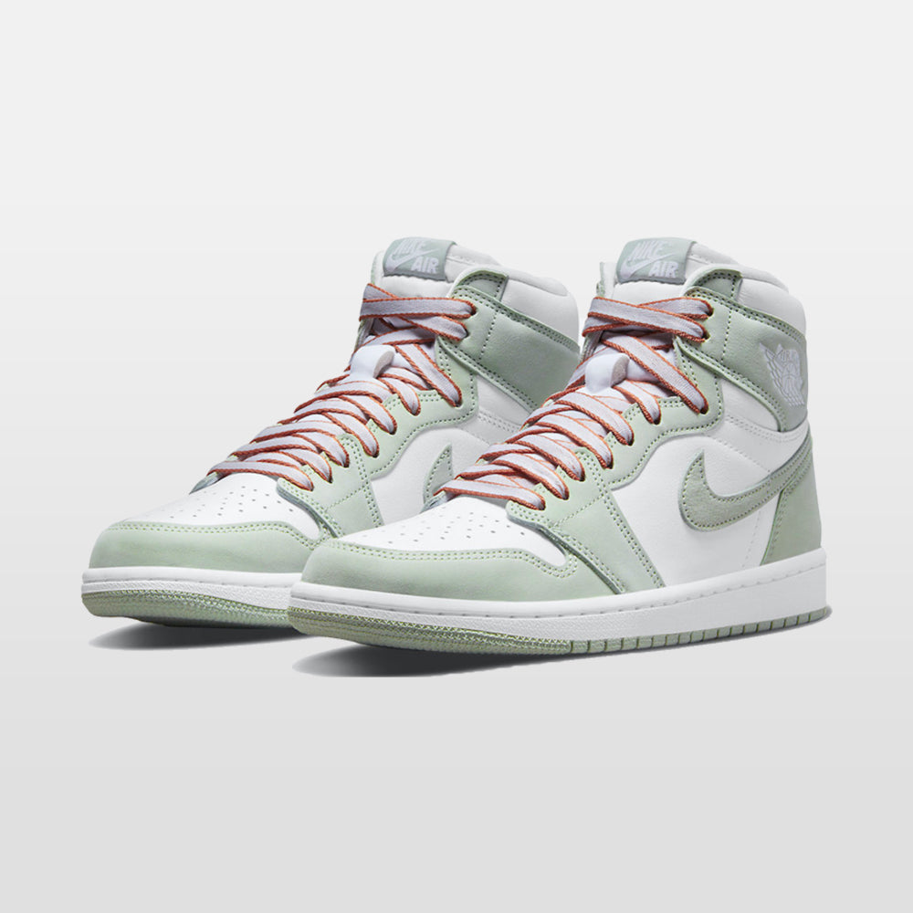 Nike Jordan 1 OG "Seafoam" High (W) - Jordan 1 | Trendiga kläder & skor - Merchsweden |