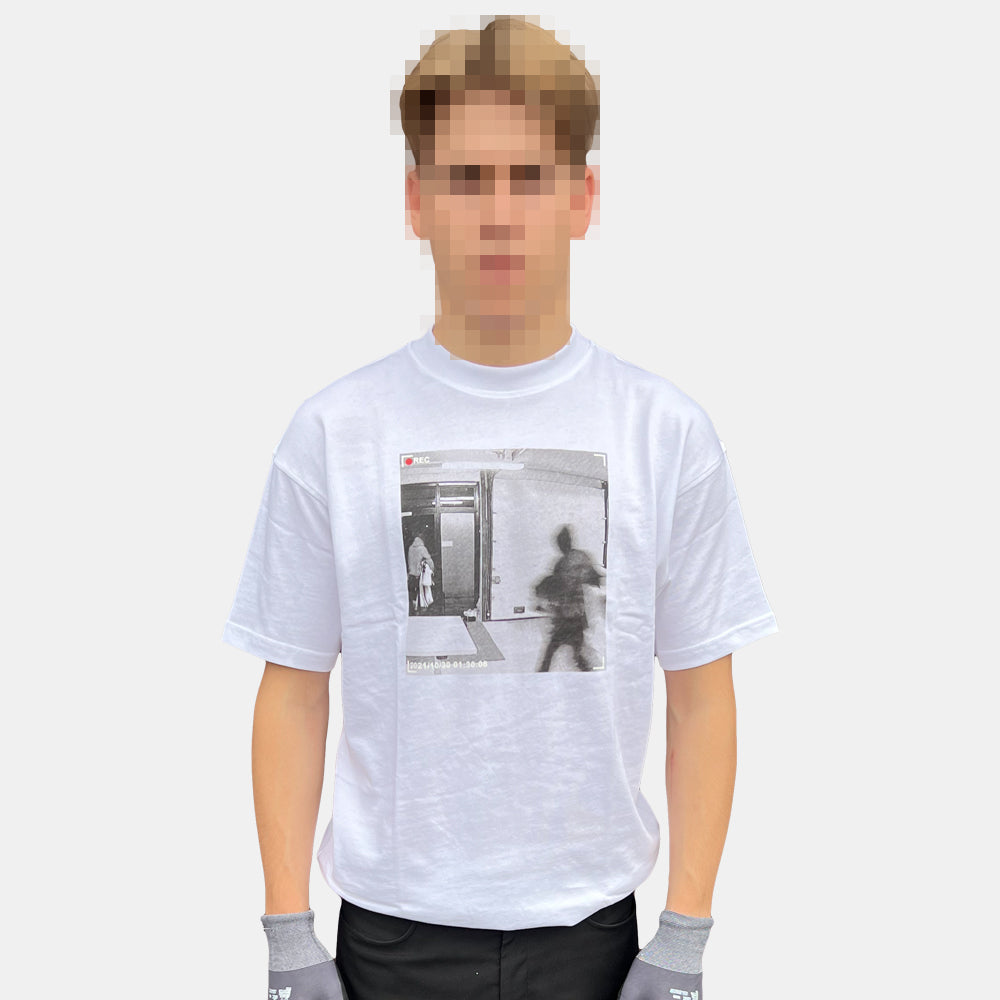 Break-In Surveillance tee - T-shirt | Trendiga kläder & skor - Merchsweden |
